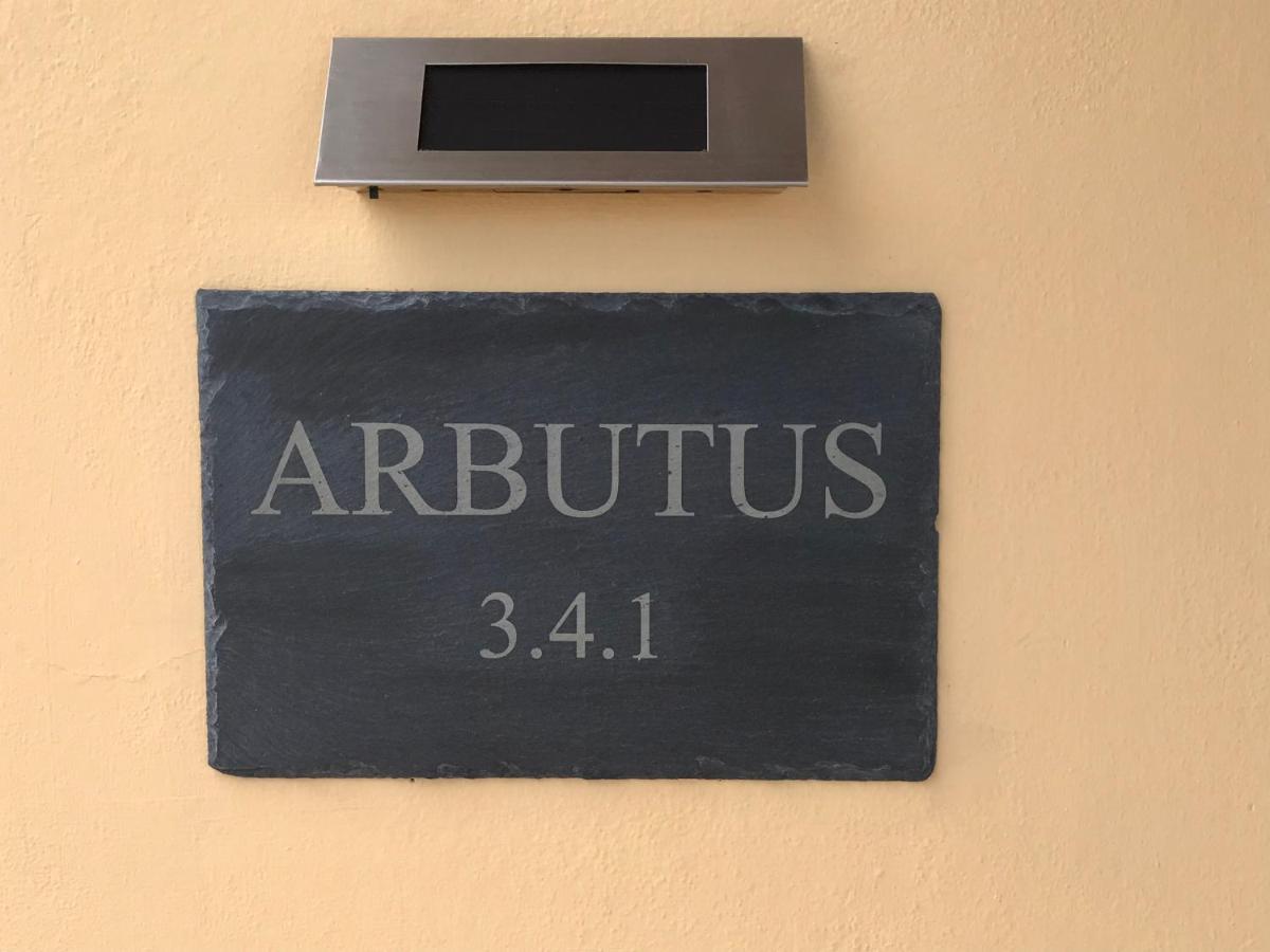 Arbutus - Relaxing Apartment With Fantastic Views Jeorjúpoli Kültér fotó